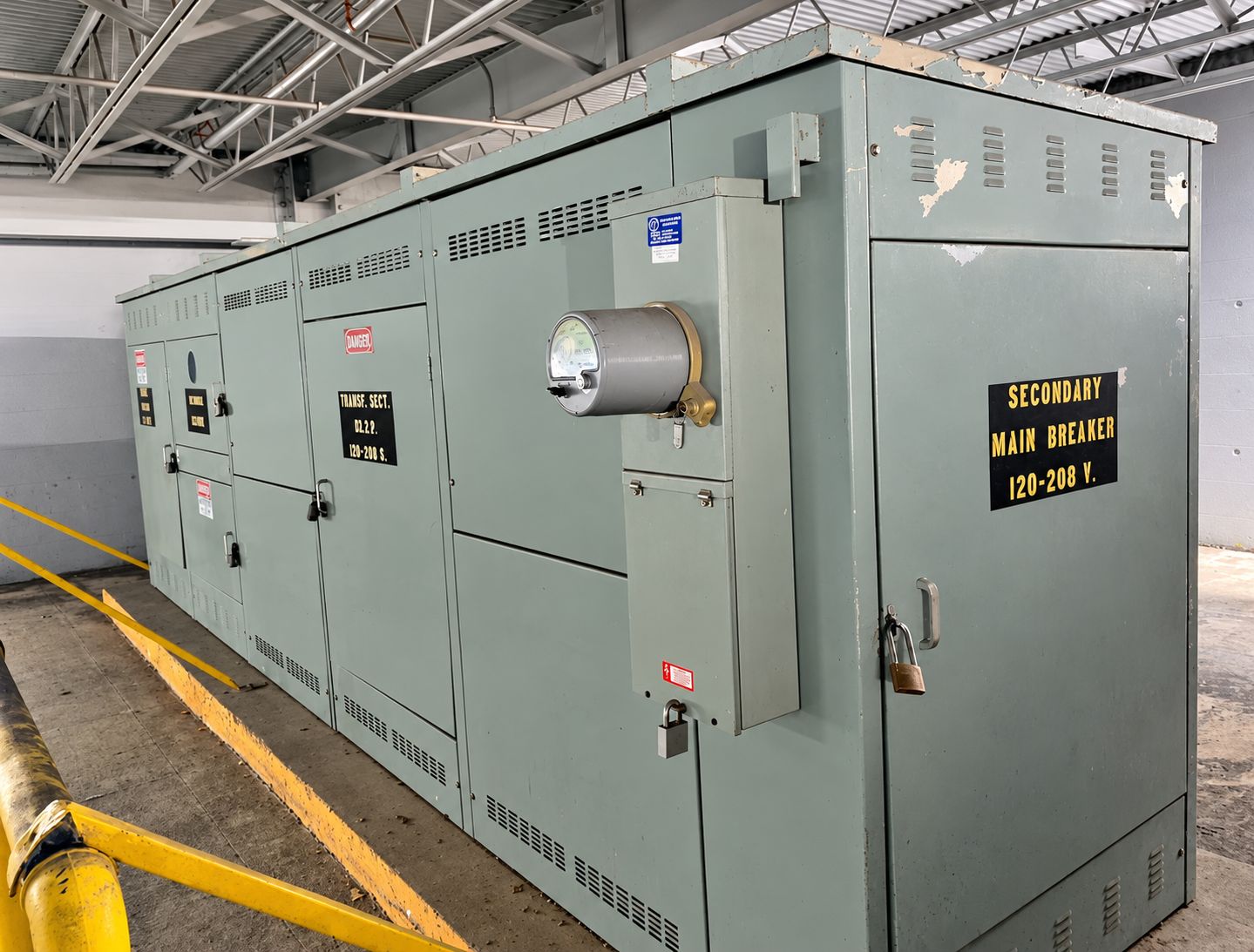 Switchgear industrial con interruptor principal secundario de 120-208 V